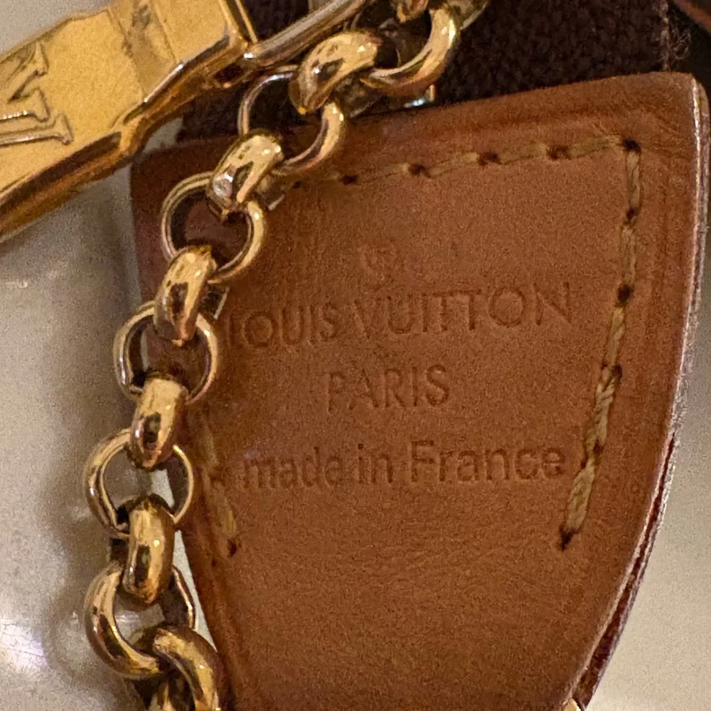 LOUIS VUITTON Monogram Eva Clutch Cross-Body Bag - Picture 2 of 6